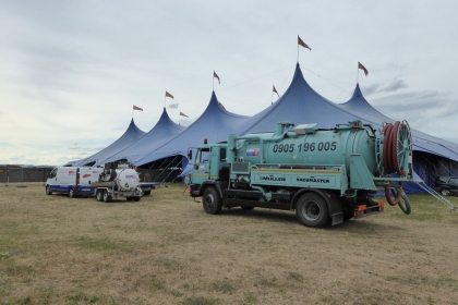 Servis sanitárnej techniky na festivaloch